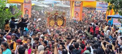 Nainital News Thousands of devotees bid farewell to Mother Nanda Sunanda with tearful eyes.