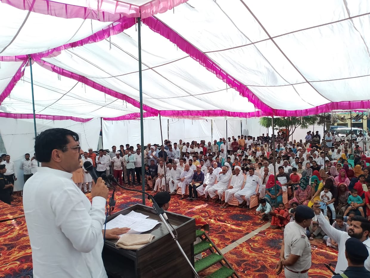 Ellenabad is not anyone's stronghold, if it was a stronghold then 35-35 problems would not have arisen from each village: Devendra Babli.