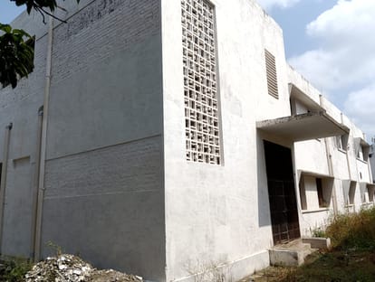 Laboratory being built with Rs 60 lakhs in Government Girls Inter College