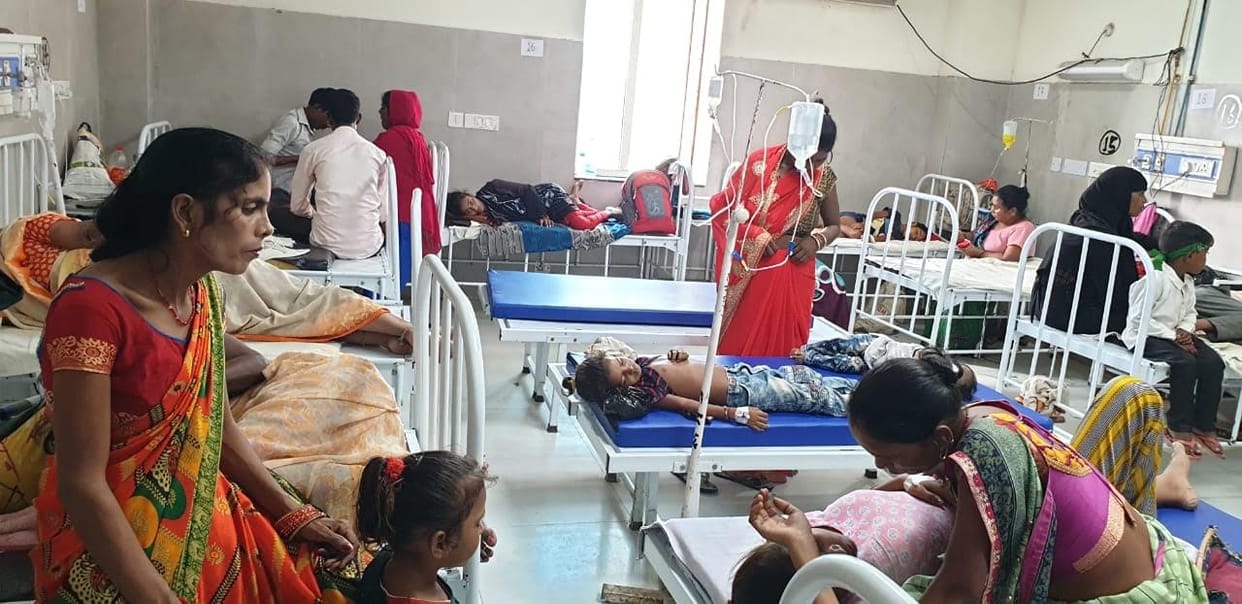 Youth dies of fever, two dengue and five malaria patients found