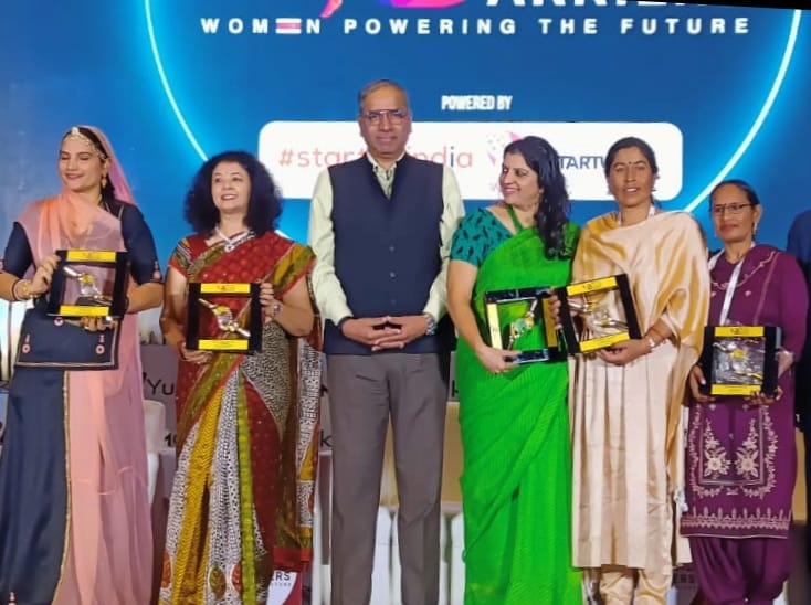 Lahaul's Poonam received Woman Exemplar Award