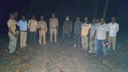 Nepalese elephants again reach the place where a villager was killed, panic continues