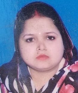 Woman consumed poison after promising to give her life, lover betrayed her