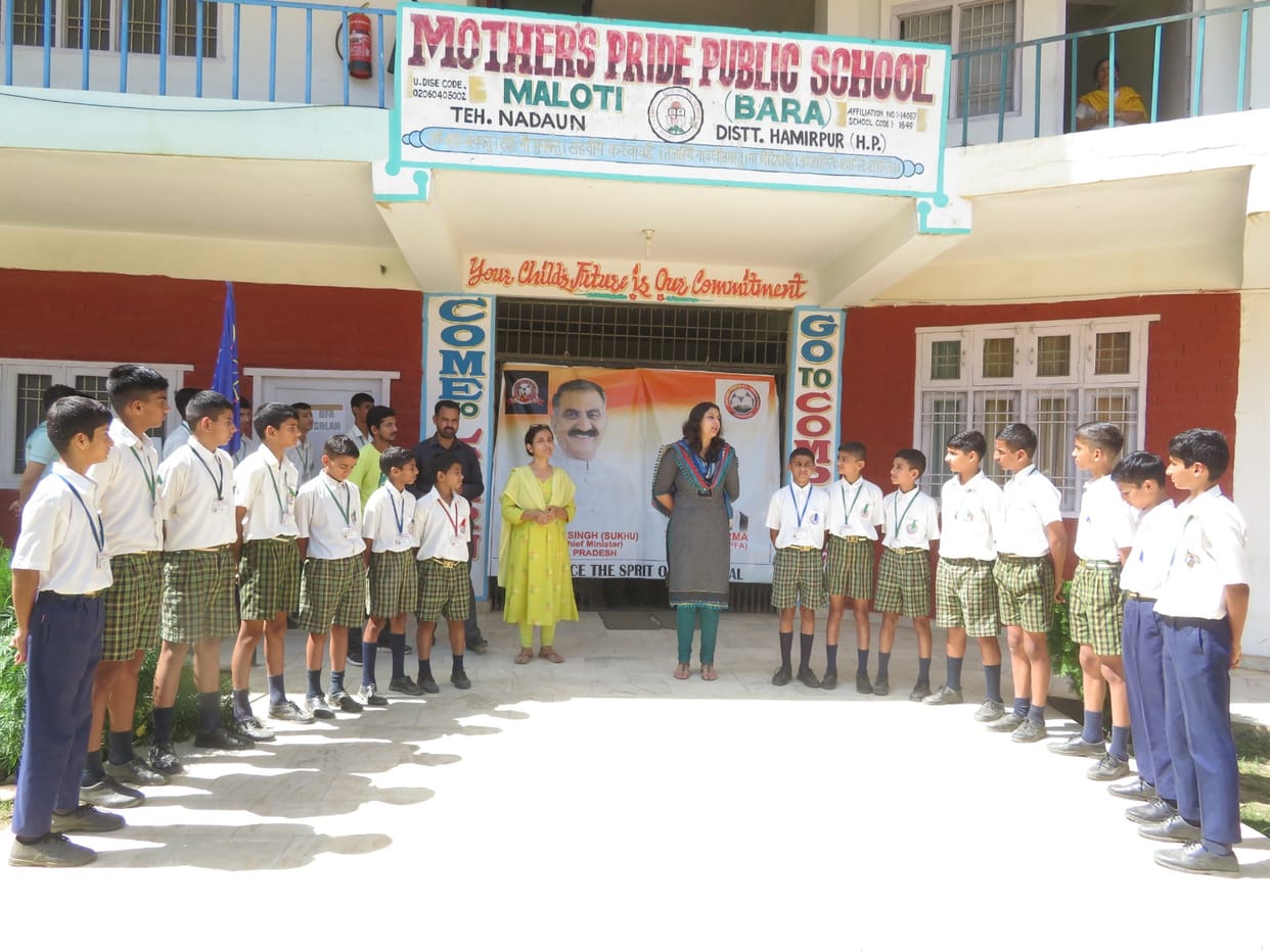 Mother Pride Public School's football team leaves for Bangalore