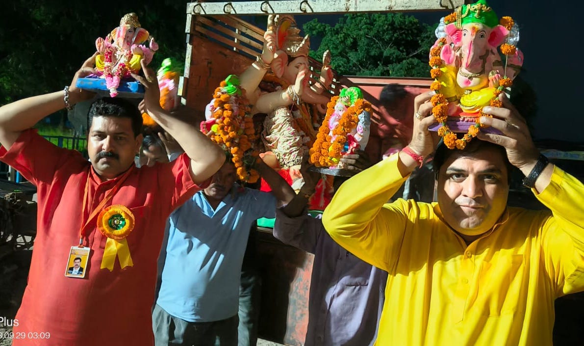Ganpati Bappa Morya kept resonating till late night