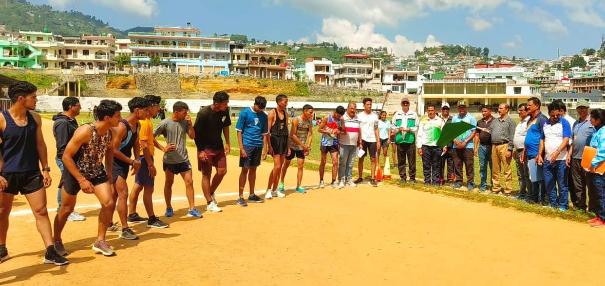 206 players shed sweat in district level trials
