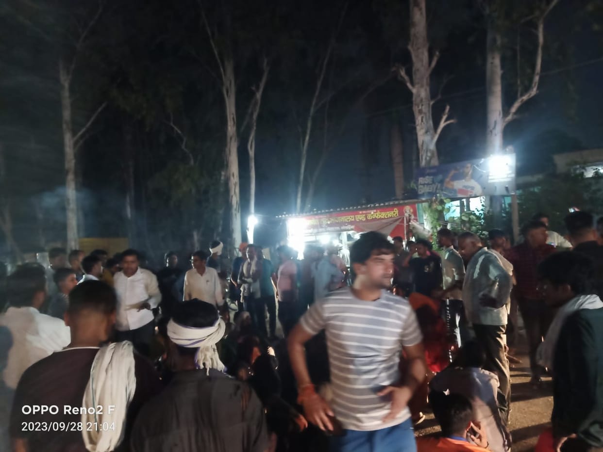 Another youth burnt to death, people created a jam