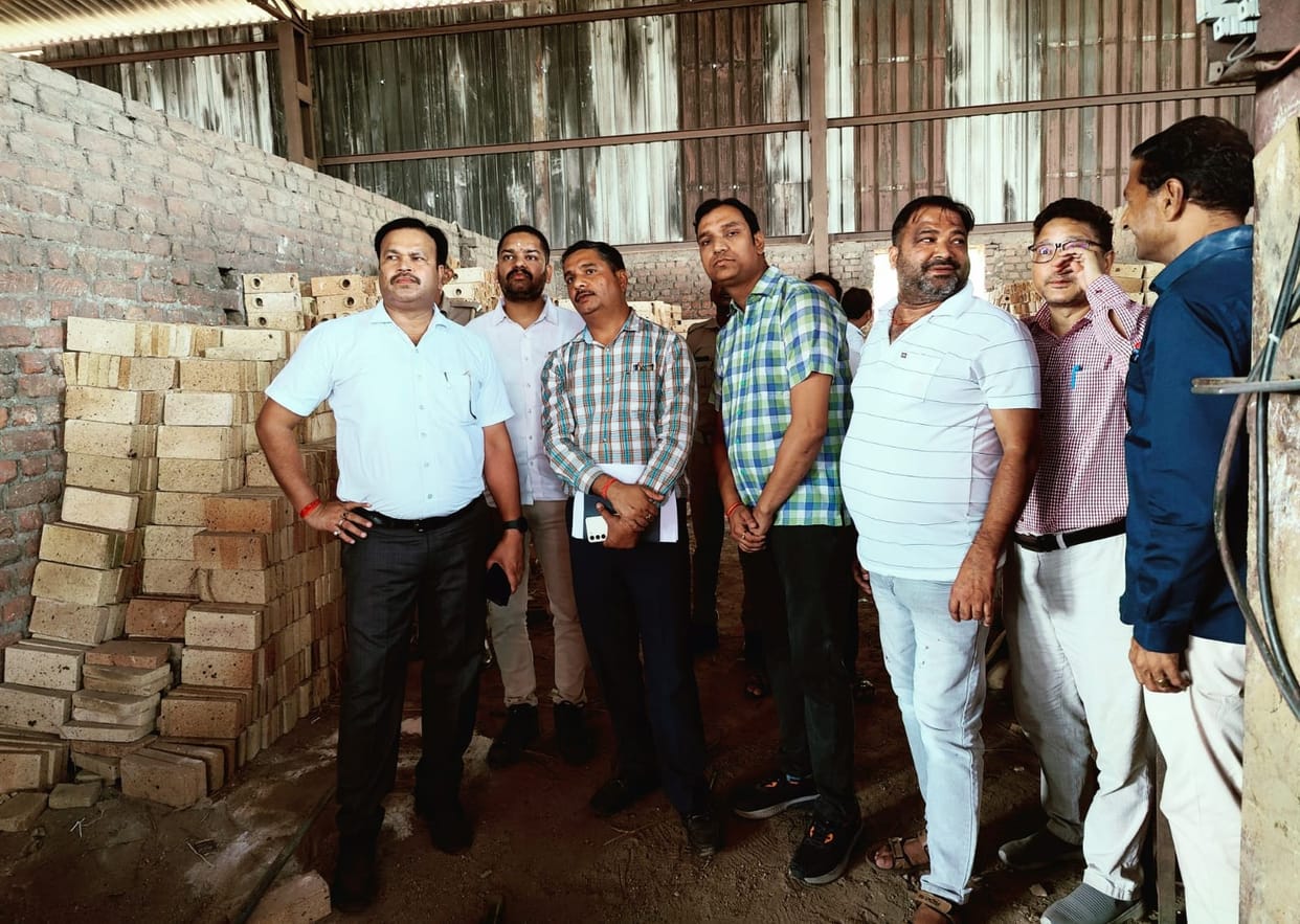 PCB team Inspects Three Mills not Satisfied
