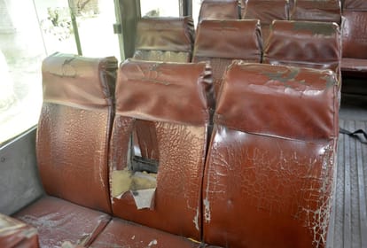 It is difficult to get rid of sour buses at the moment