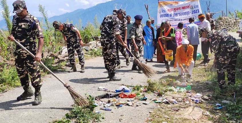 More than seven quintals of garbage was disposed of