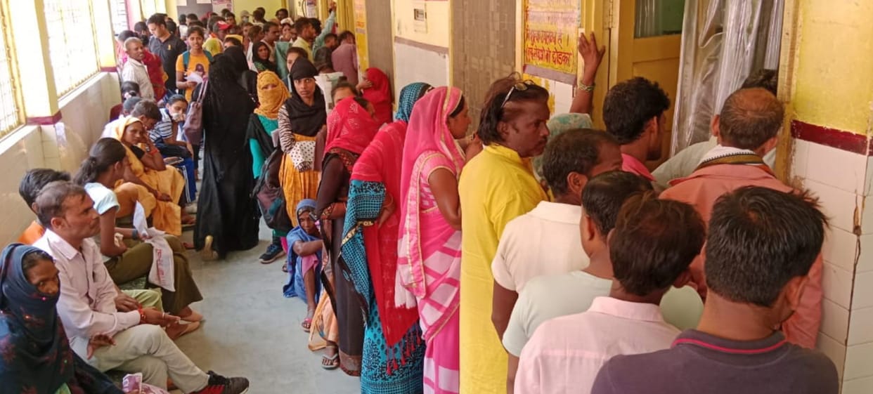 32 fever patients admitted, all wards full