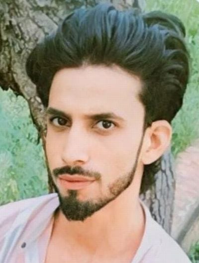 Tempo driver dies in road accident