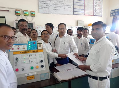 Advocates angry over changing timings of trains on Pilibhit-Shahjahanpur route