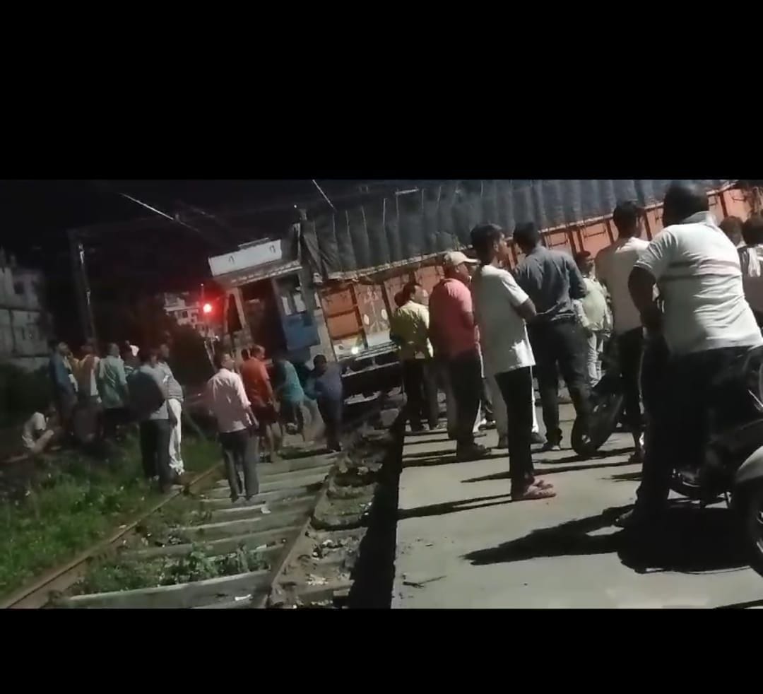 Uncontrolled truck lands on railway track, movement of goods trains disrupted