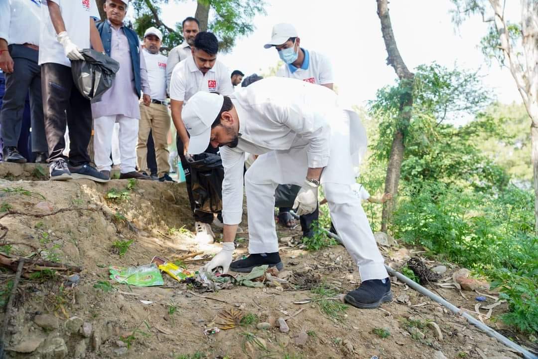 Anurag Thakur launches Swachh Bharat 3.0 mission