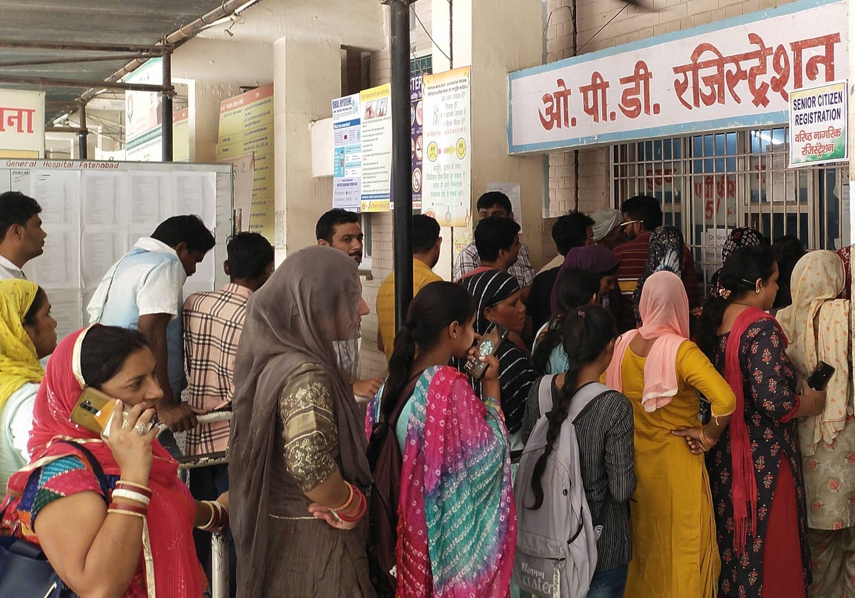 Girl found suffering from dengue, larvae found in 12 houses, notice issued