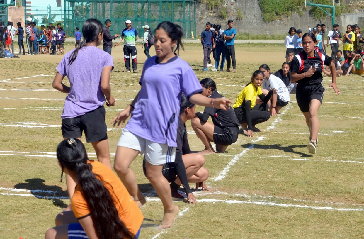 Nandanagar, Pokhri and Tharali became champions in Kho-Kho.