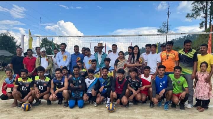 Vollyball match in ogala