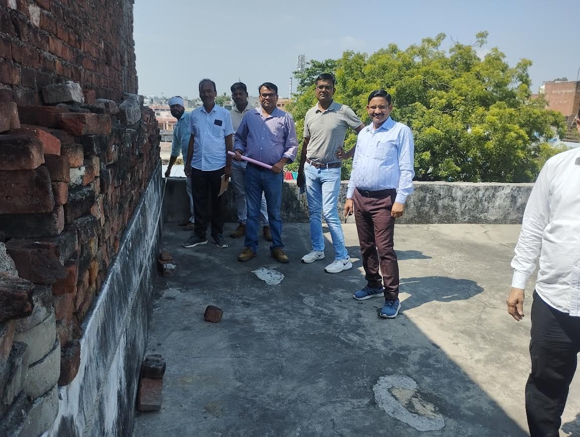 Measurement resumes for Chhoti Kashi Corridor construction