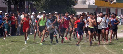 Ankit and Durga stood first in 800 meter race
