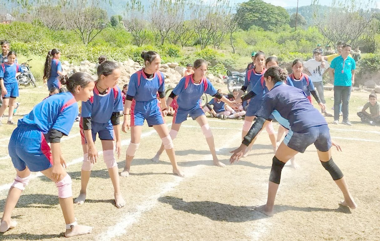 Dalhousie School becomes overall winner in athletics