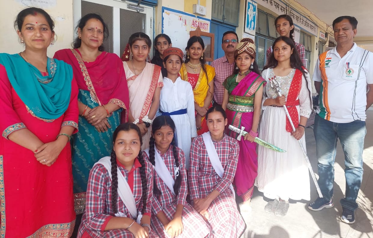 Dominance of Touni Devi School students in art festival