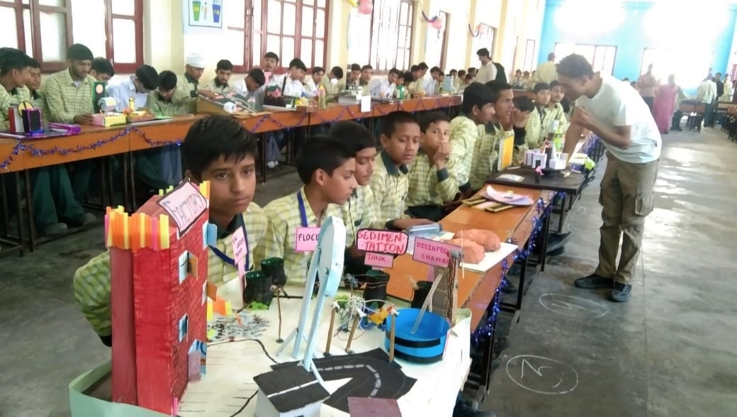 Chandrayaan's modern technology shown in Dhalpur