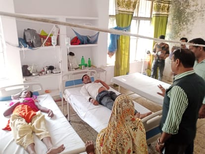 Minister of State expressed displeasure over giving watery pulses and dirt to patients