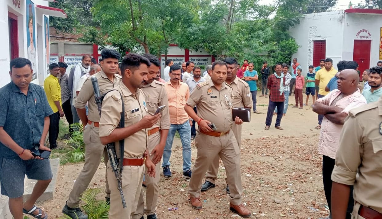 Debt-ridden school teacher commits suicide by hanging himself