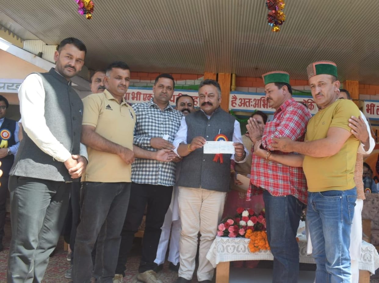 rajgargh zone win volleyball pratiyogita