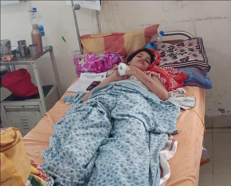 Girl jumped from second floor to save herself from monkey attack, suffered broken spine