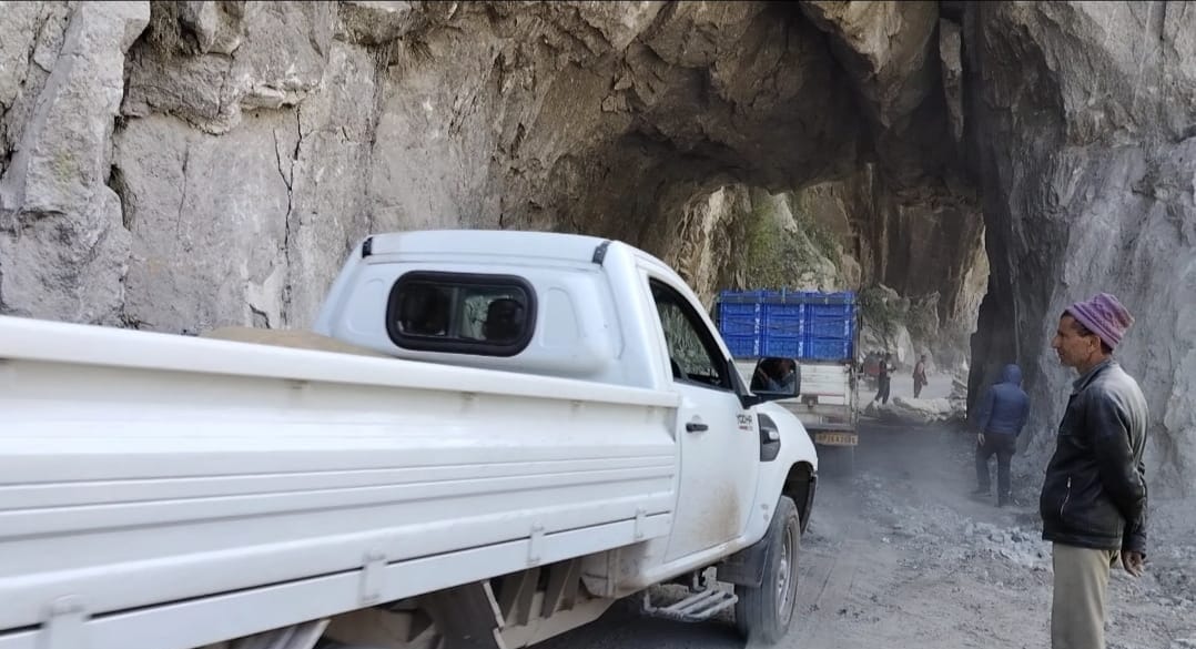 nh remain closed due to landsliding