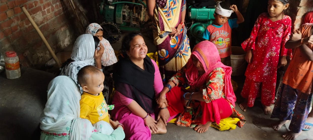 Husband kills wife by hitting her with a shovel, son injured