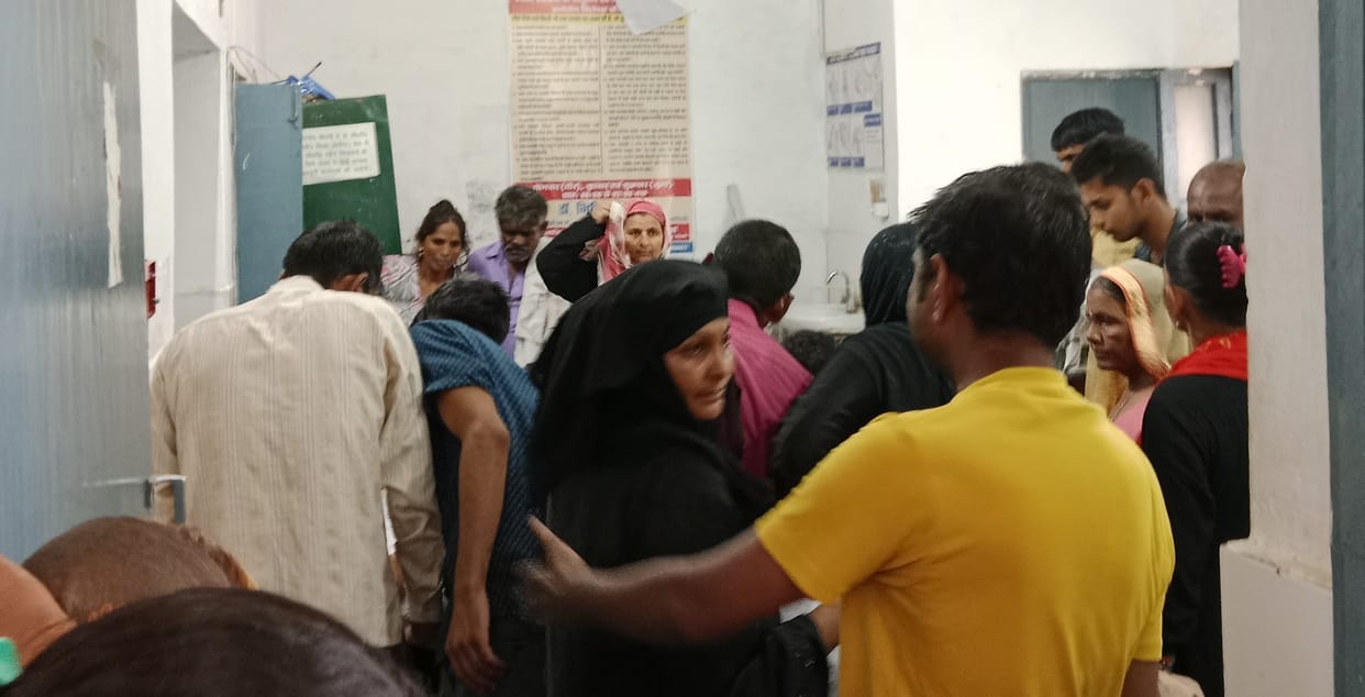The district is burning with fever, two including a woman died