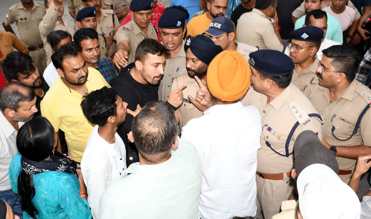 Uproar over removal of encroachment, fierce clash with police, scuffle