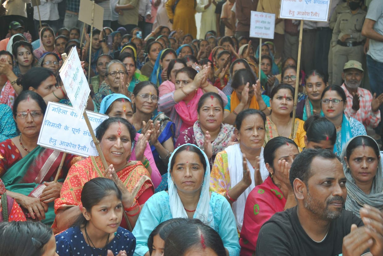 Demonstration to raise facilities in Simli Hospital