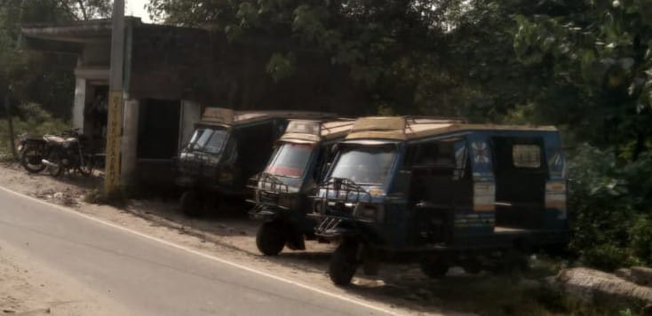 Roadways buses are closed, 50 villages depend on rickshaw vehicles