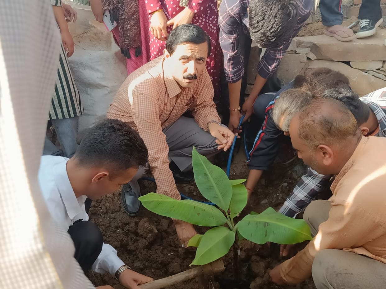 ayush garden begin in sangdah college