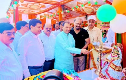 Brajesh and Shivani top in 800 meter race