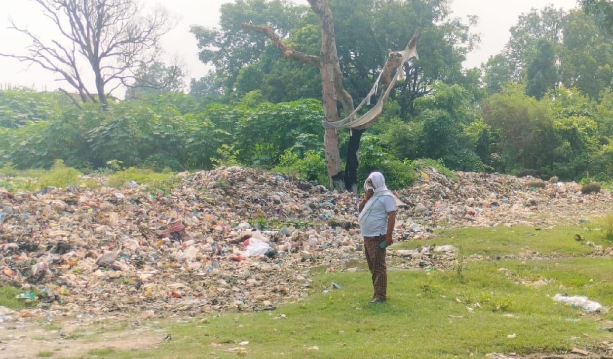There is no arrangement in the city to dispose of five and a half tons of garbage.