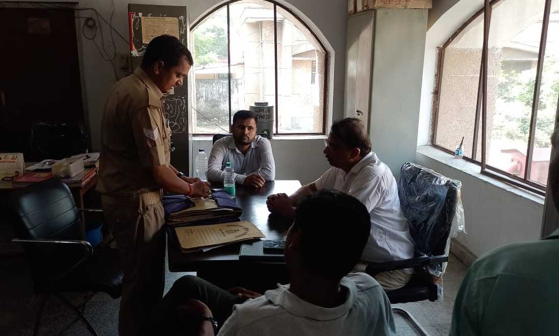 Without SP's recommendation, four police stations directly gave NOC to meat shop