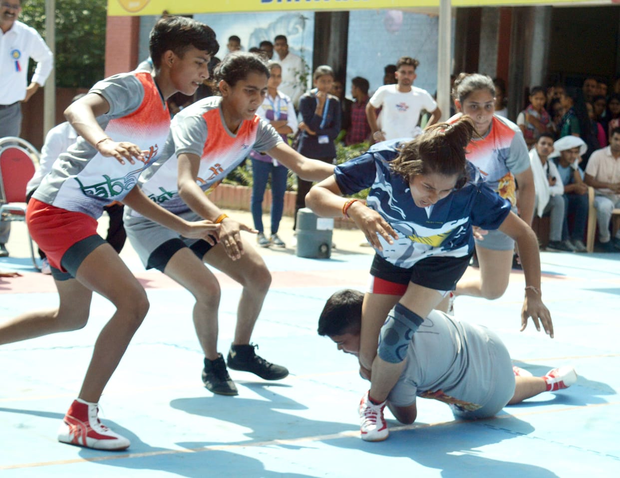 The team of Women's College Jhojhu Kalan and Tosham entered the next round with victory