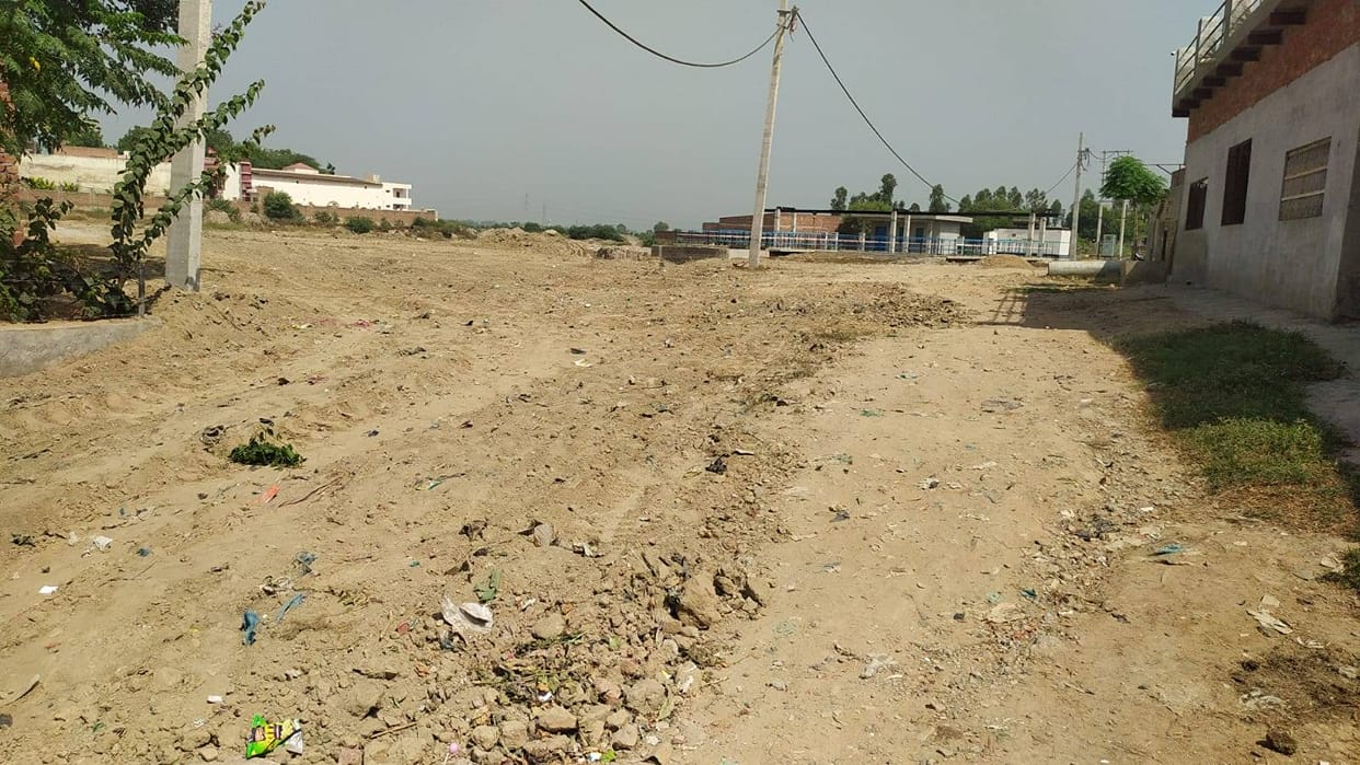 Administration sent proposal to government to buy land, councilors also met DMC