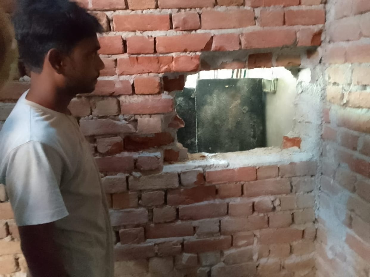 Thieves took away cash and goods from three shops