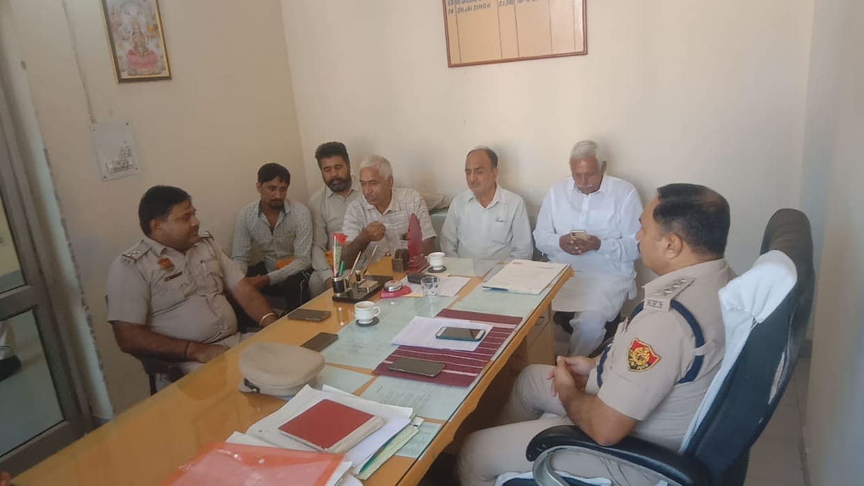 Private bus operators met DSP, demanded action against roadways employees