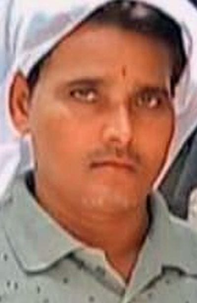 Truck driver dies in accident on Bareilly-Mathura highway