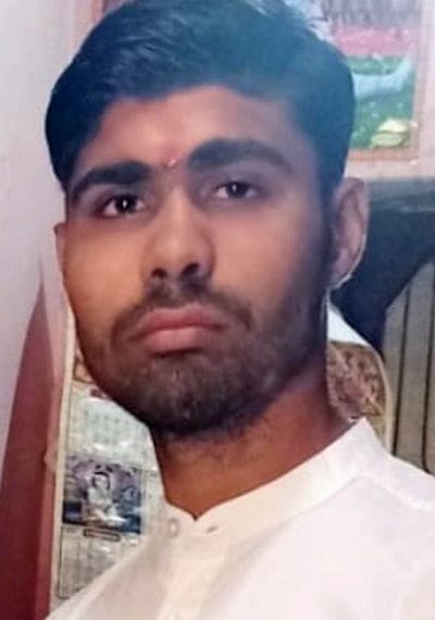 Helper's body found in a truck parked near Galla Mandi in Bilsi