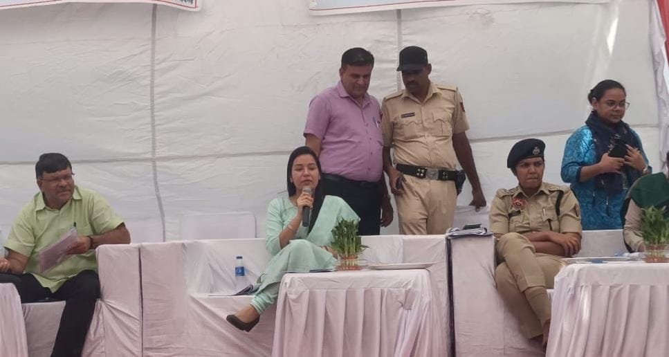 Villagers protested during public hearing in Dokhera