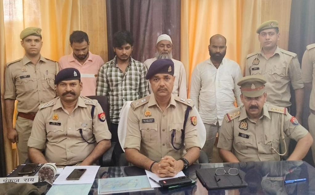 Four arrested including YouTube singer Faramani Naz's father and brother in Khurshid's murder