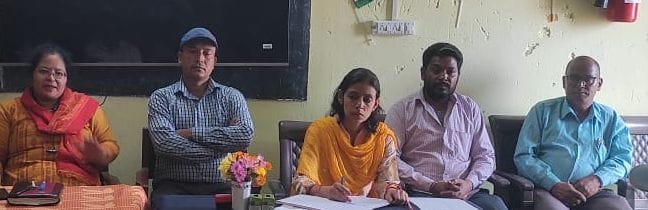 meeting in school of bageshwar